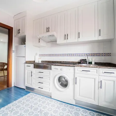 Cimadevilla Iv Apartment Gijon