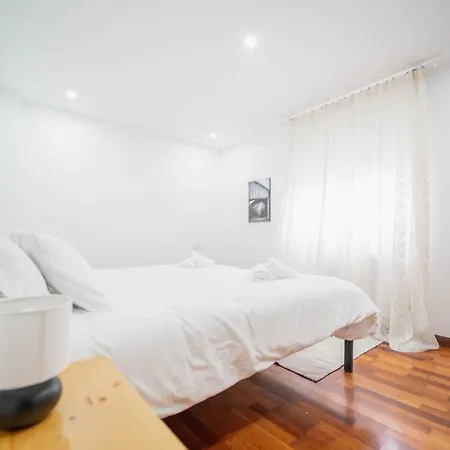 Apartment Cimadevilla Iv Gijon