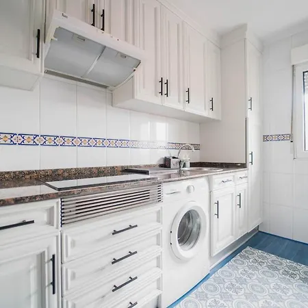 Cimadevilla Iv Apartment Gijon